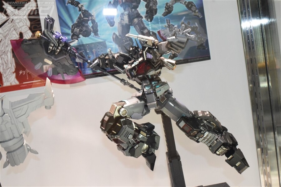 WonderFest 2022 Flame Toys Kuro Kara Kuri Nemesis Prime Image  (35 of 48)